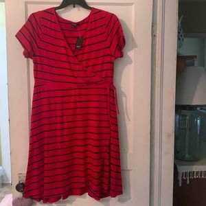 Torrid Size 2 wrap-style dress